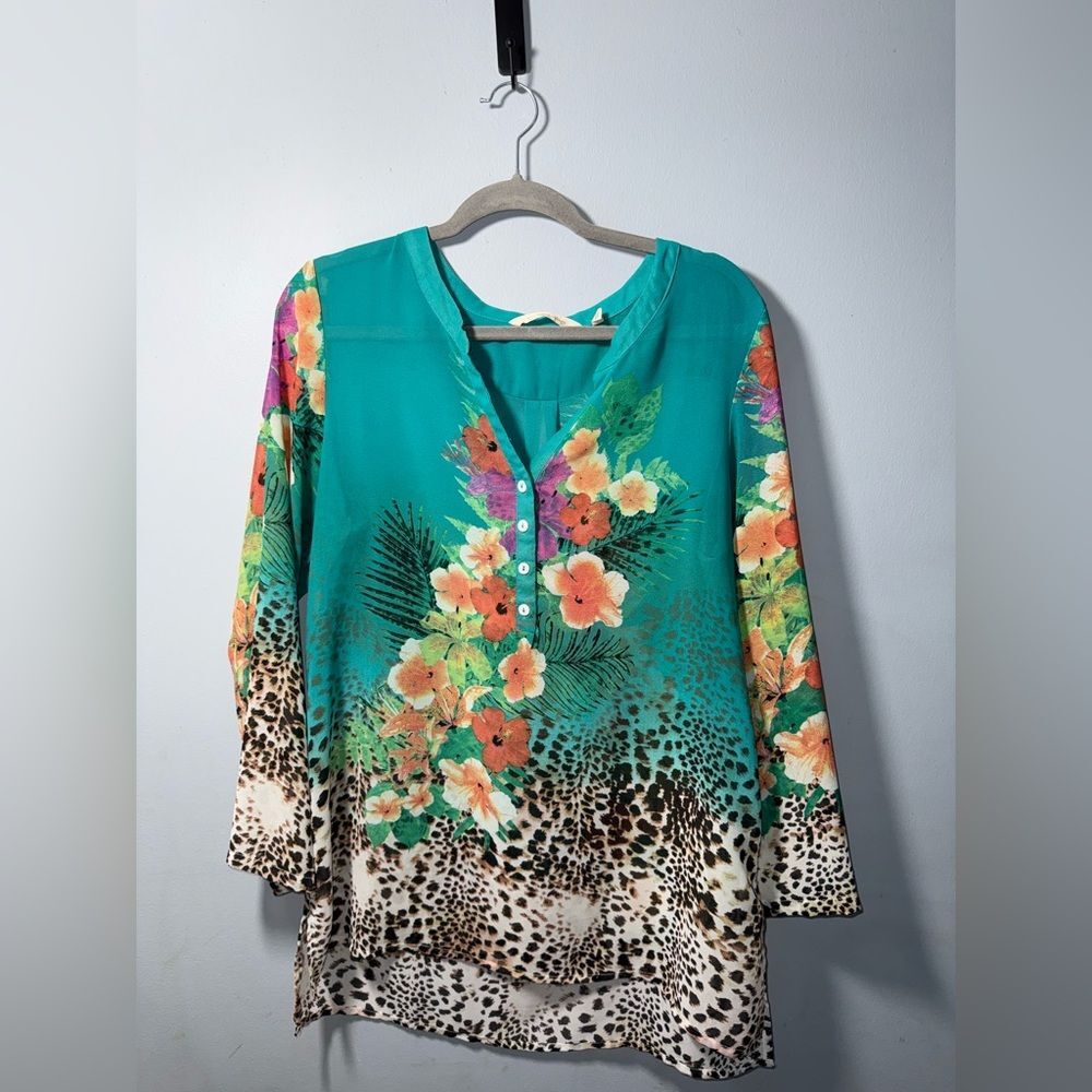 Soft Surroundings Womens 1/4 Button Up Tunic Top Sheer Floral M EUC